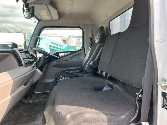 MITSUBISHI CANTER 2020