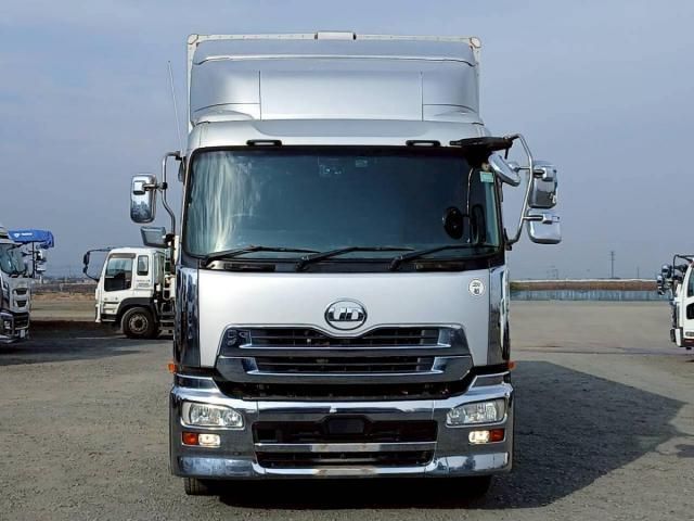 NISSAN DIESEL Quon 2014