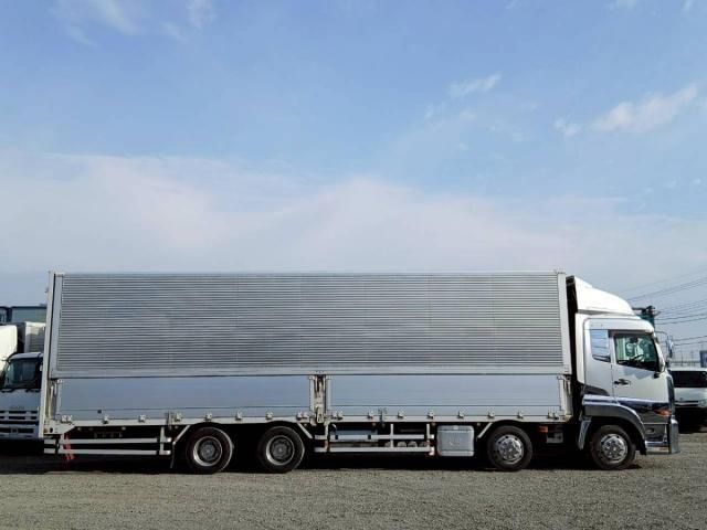 NISSAN DIESEL Quon 2014