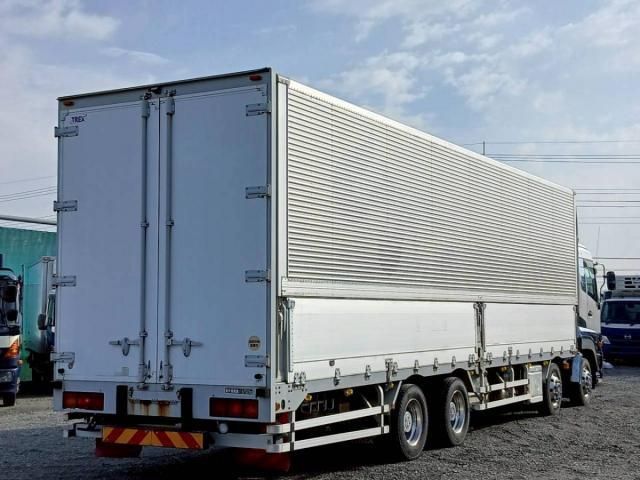 NISSAN DIESEL Quon 2014