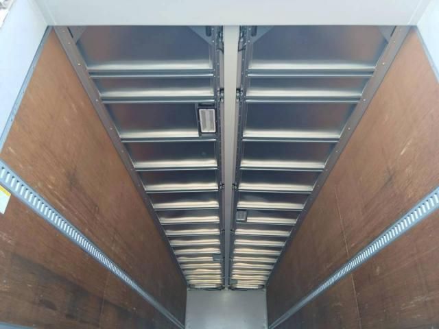 NISSAN DIESEL Quon 2014