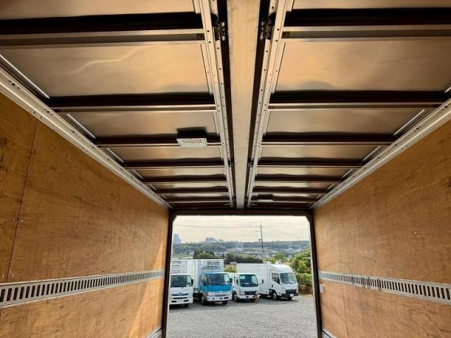 NISSAN DIESEL CONDOR 2016