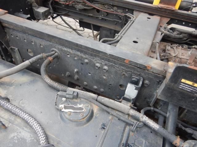 MITSUBISHI CANTER 2002