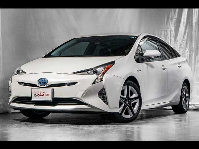 TOYOTA PRIUS 2017