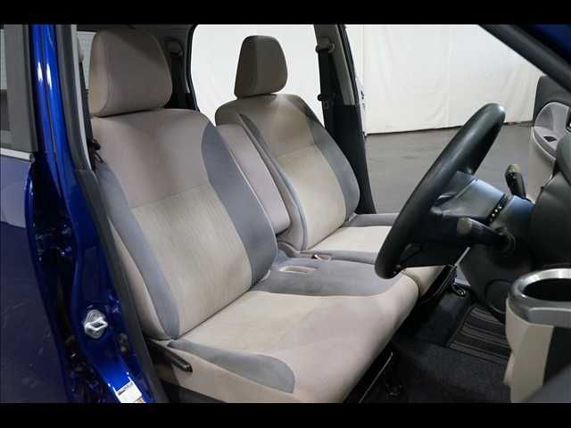 DAIHATSU CAST STYLE 2016