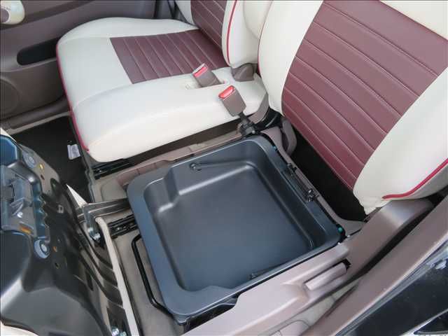 SUZUKI MR WAGON 2014