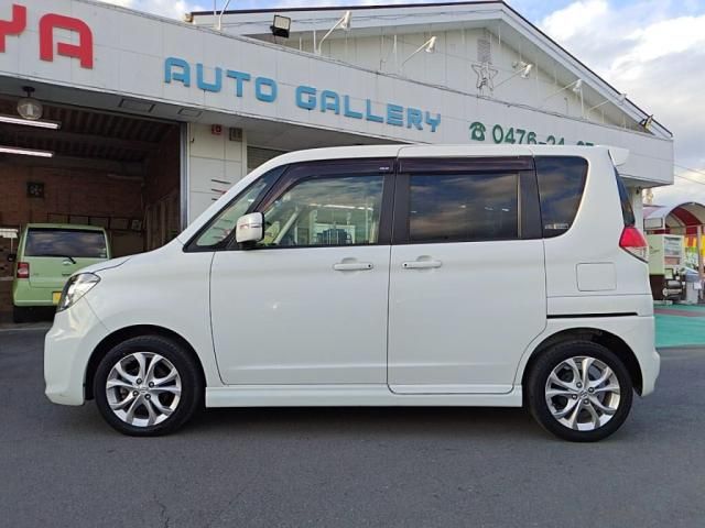 SUZUKI SOLIO BANDIT 2014