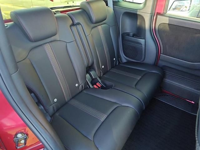 HONDA N BOX CUSTOM 2021