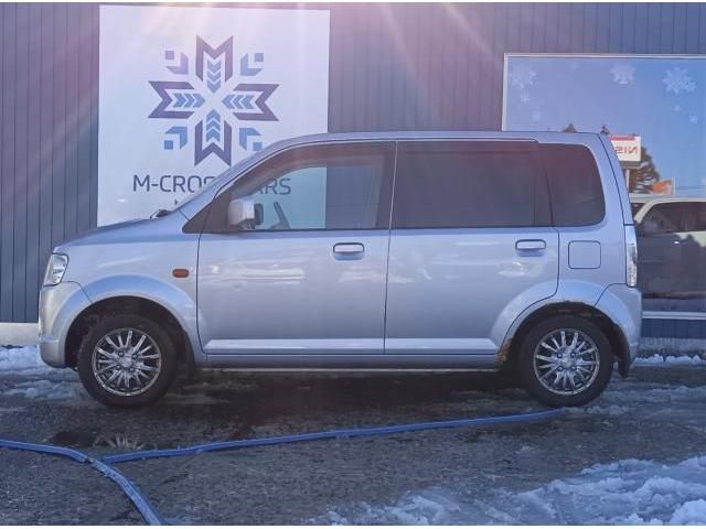 MITSUBISHI eK WAGON 4WD 2011