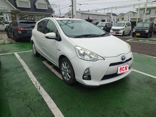 TOYOTA AQUA 2014