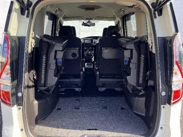 NISSAN SERENA  WG 2021