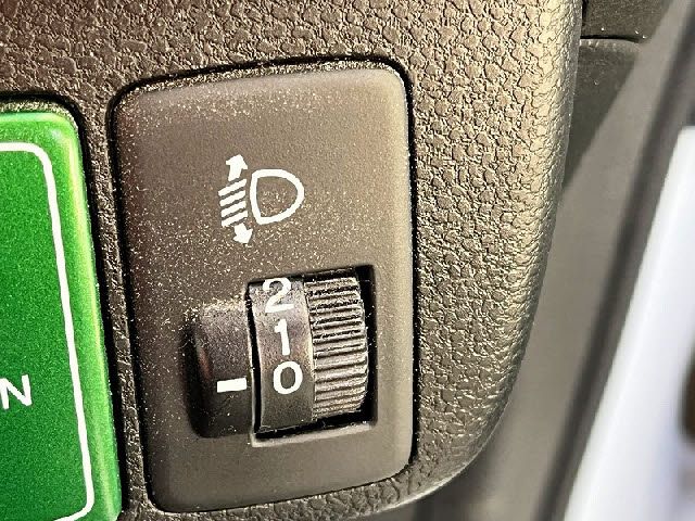 HONDA FIT SHUTTLE HYBRID 2012