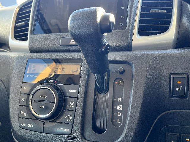 SUZUKI Spacia 4WD 2015