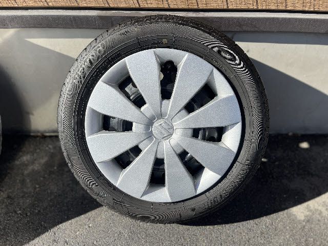 SUZUKI Spacia 4WD 2015