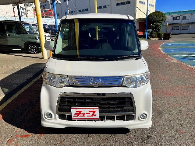 DAIHATSU TANTO CUSTOM 2011