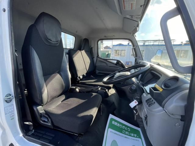 MITSUBISHI CANTER 2016