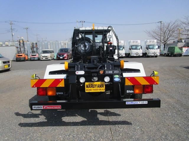 MITSUBISHI FUSOU FIGHTER 2025