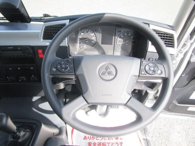 MITSUBISHI FUSOU FIGHTER 2025