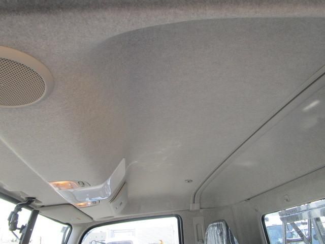 MITSUBISHI FUSOU FIGHTER 2025