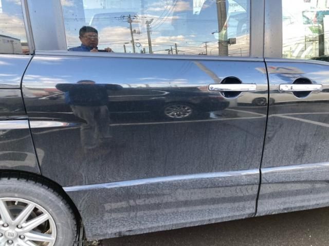 NISSAN SERENA  WG 4WD 2014