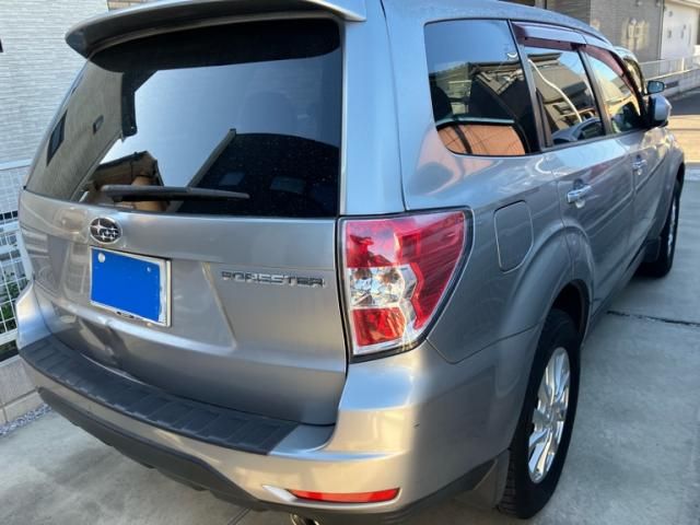 SUBARU FORESTER 2009