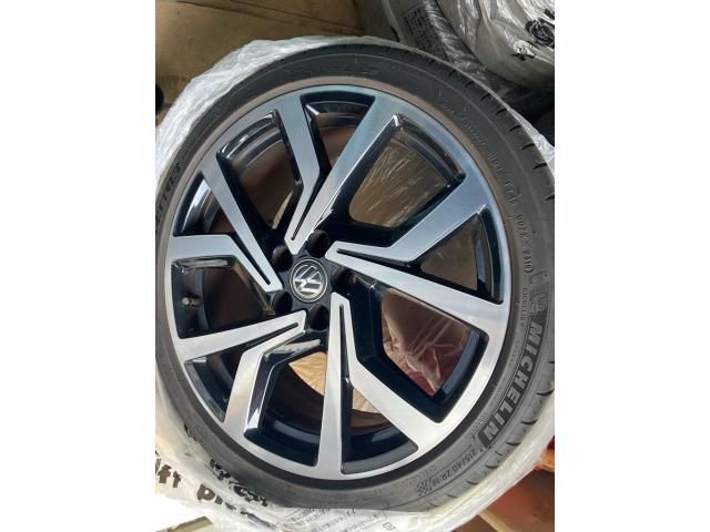 VOLKSWAGEN VOLKSWAGEN POLO GTI 2019