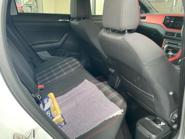 VOLKSWAGEN VOLKSWAGEN POLO GTI 2019