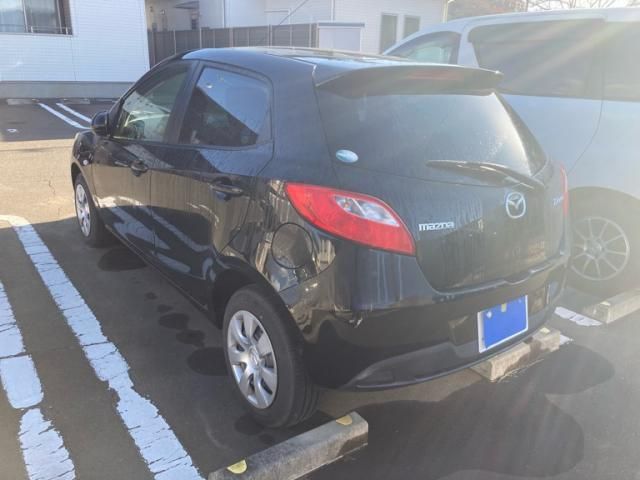 MAZDA DEMIO 2013