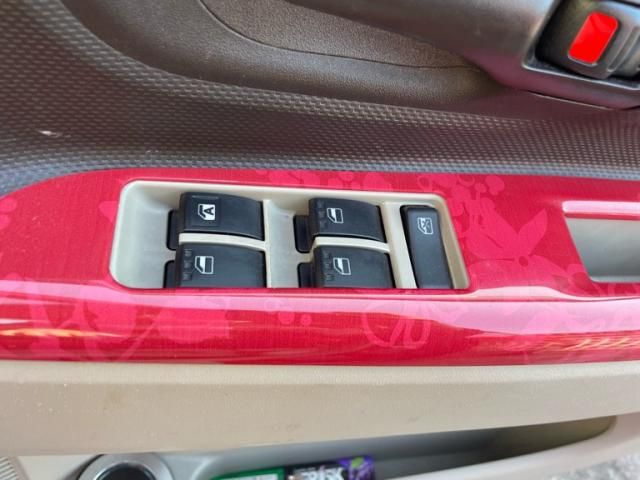 TOYOTA PASSO SETTE 2009