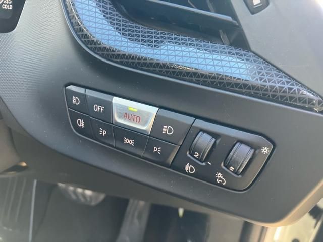 BMW BMW 1series 2022