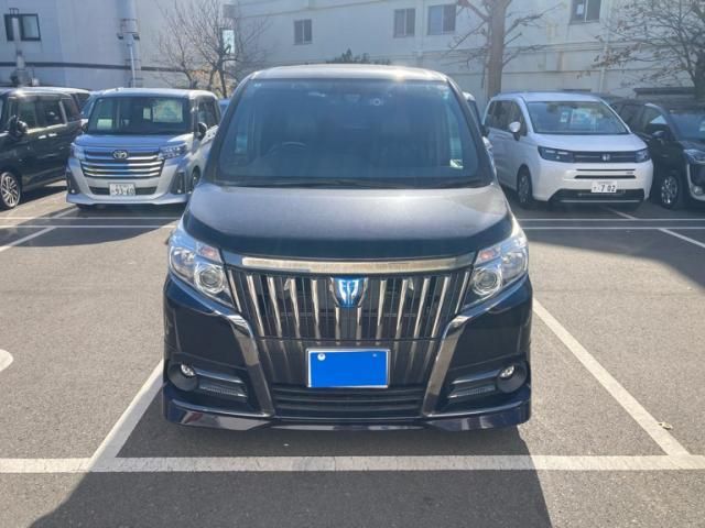 TOYOTA ESQUIRE HYBRID 2016