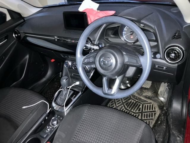 MAZDA DEMIO 4WD 2017