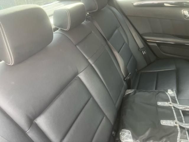 MERCEDES BENZ MERCEDES BENZ E class sedan 2009