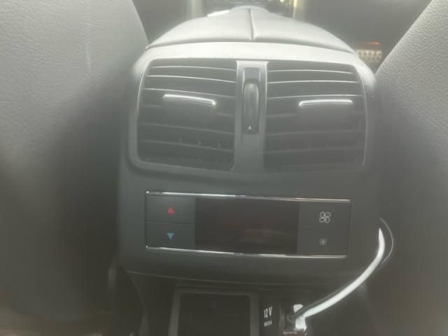 MERCEDES BENZ MERCEDES BENZ E class sedan 2009