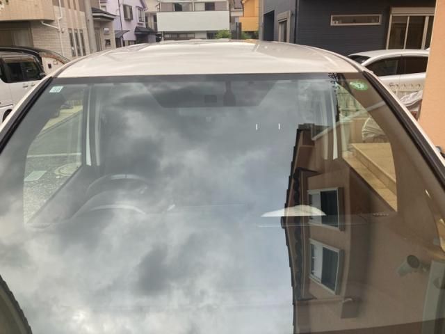 TOYOTA NOAH HYBRID 2014