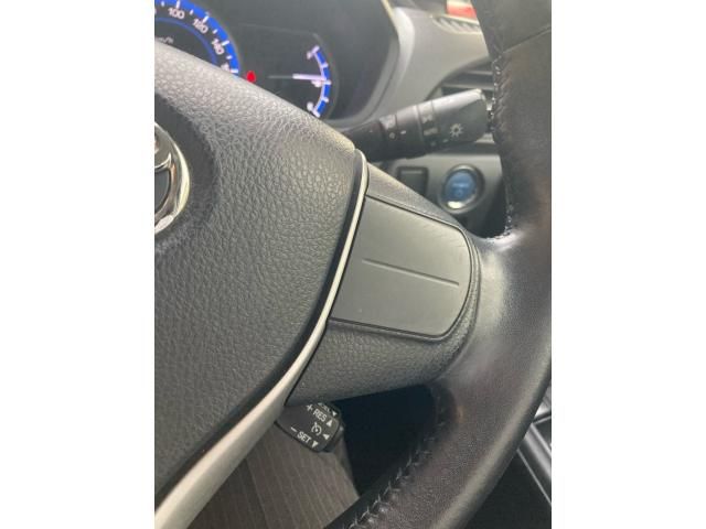 TOYOTA NOAH HYBRID 2014