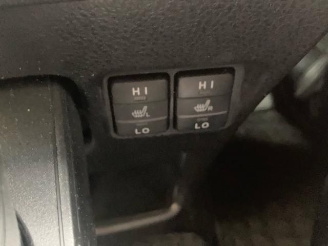 TOYOTA NOAH HYBRID 2014