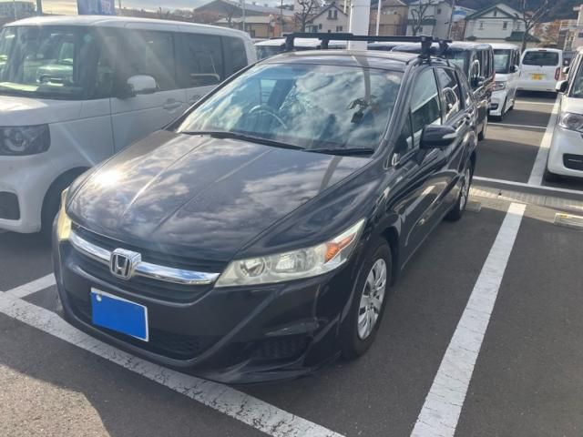 HONDA STREAM 2010