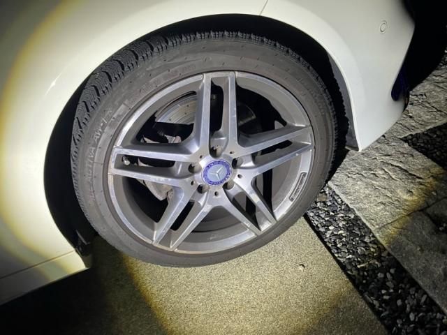 MERCEDES BENZ MERCEDES BENZ E class sedan 2013