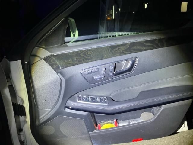 MERCEDES BENZ MERCEDES BENZ E class sedan 2013