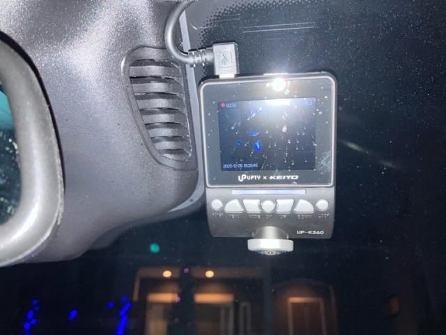 MERCEDES BENZ MERCEDES BENZ E class sedan 2013