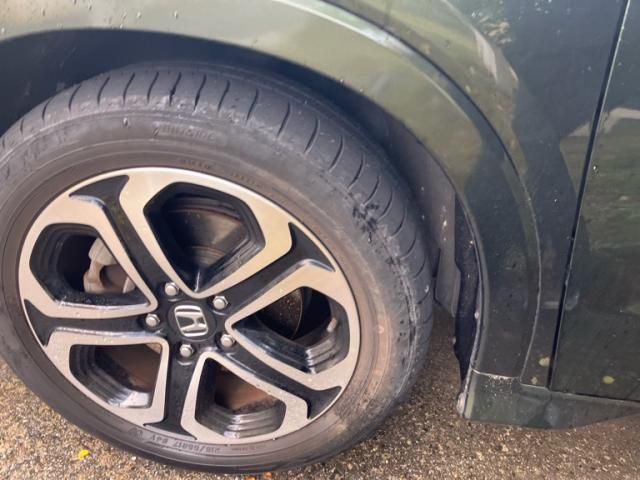 HONDA VEZEL HYBRID 2015