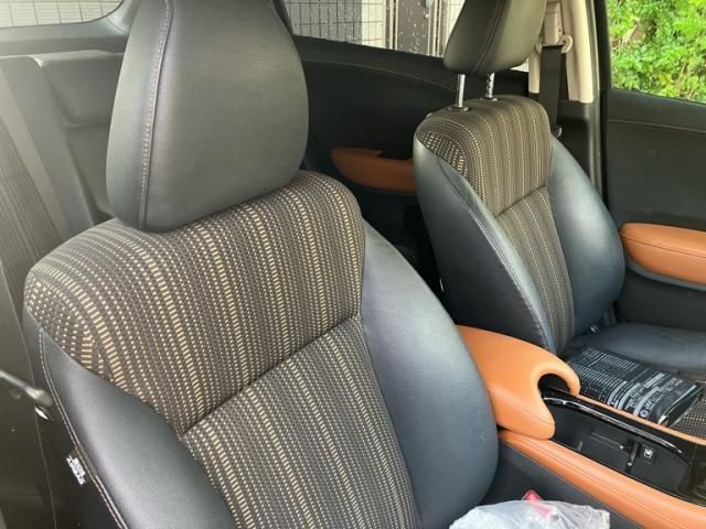 HONDA VEZEL HYBRID 2015