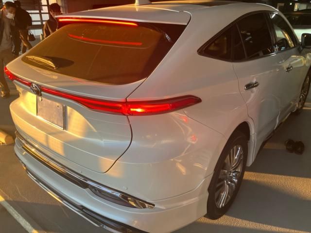 TOYOTA HARRIER 2WD 2025