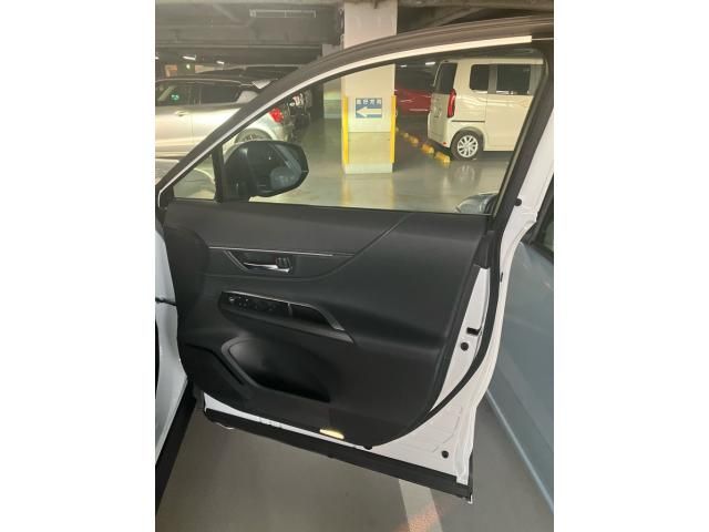 TOYOTA HARRIER 2WD 2025