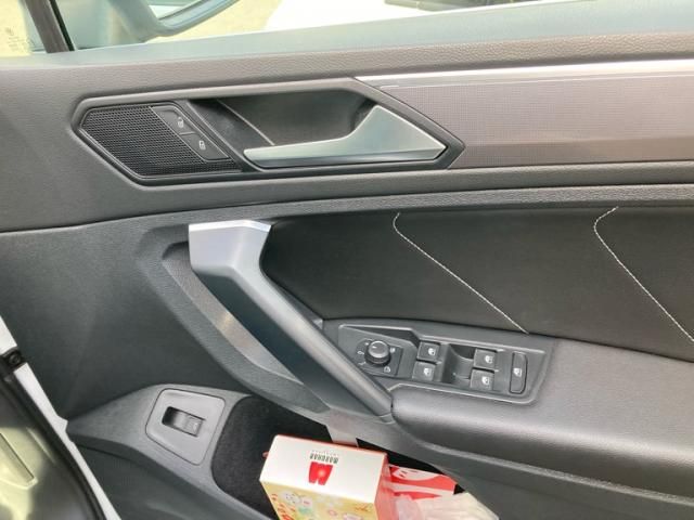 VOLKSWAGEN VOLKSWAGEN TIGUAN 2019