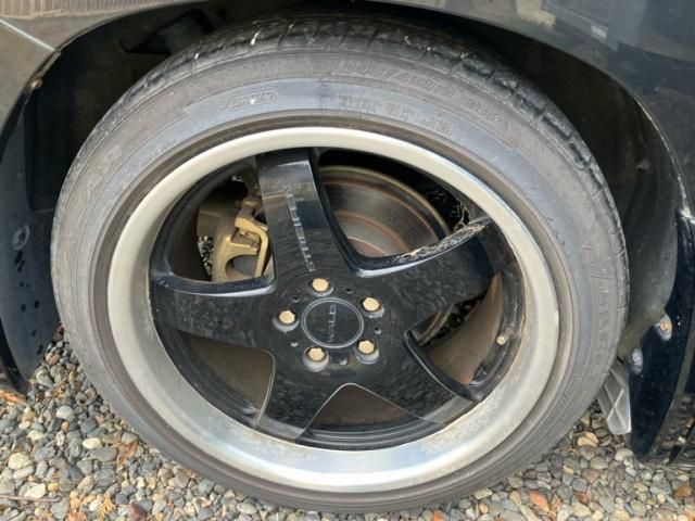 TOYOTA VELLFIRE 2011