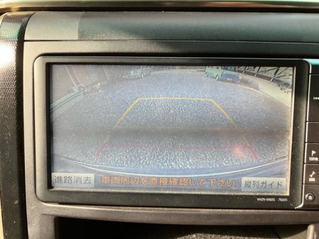 TOYOTA VELLFIRE 2011