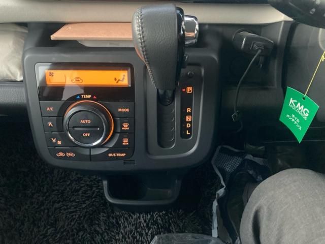 SUZUKI MR WAGON 2012