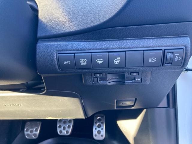 TOYOTA GR COROLLA 2024